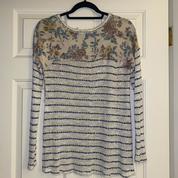 New~Gypsies & Moondust Very Lightweight Sweater - Picture 2 of 8